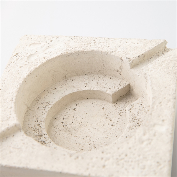 Clara Cuv� - Cuv�e Concrete Ashtray